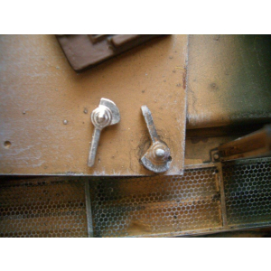 Metal hatch locking bar in 1/16, unpainted 