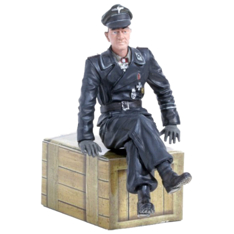 Figure in 1/16 - Hauptsturmführer Michael Wittmann, sitting