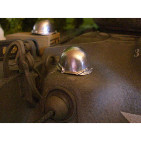 Metal US helmet, type Airborne, in 1/16, unpainted