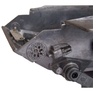 Leopard 2A6 - Spannsystem für die Metallwanne von Taigen in 1:16