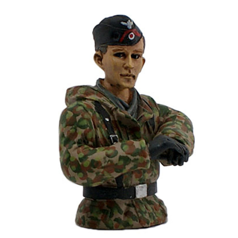 Figures 1/16 -  Pilote de char Allemand été