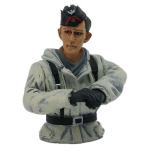 Figur 1/16 - Panzerfahrer Wintertarn Halbfigur