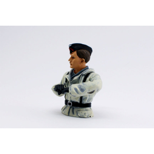 Figures en 1/16 -  Pilote de char Allemand, hiver