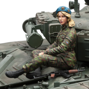 SOL - 1/16 UdSSR Figurine féminine infanterie