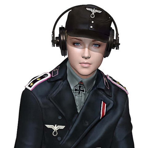 SOL - 1/16 PzKpfw IV German female tank radio operator, kit