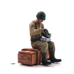 Figure 1/16 - US soldier assembled and handpainted