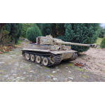 Tigre I millieu de production - "Otto Carius Bataillon 502 " edition Airbrush métal 1:16 avec unité de fumé canon, recul canon servo, flash xenon, systeme IR et platine V3