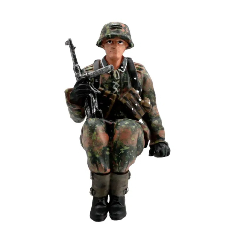 Besatzung für den SDKFZ. 251 Figur 1:16, Panzergrenadier Platanentarn Frühling